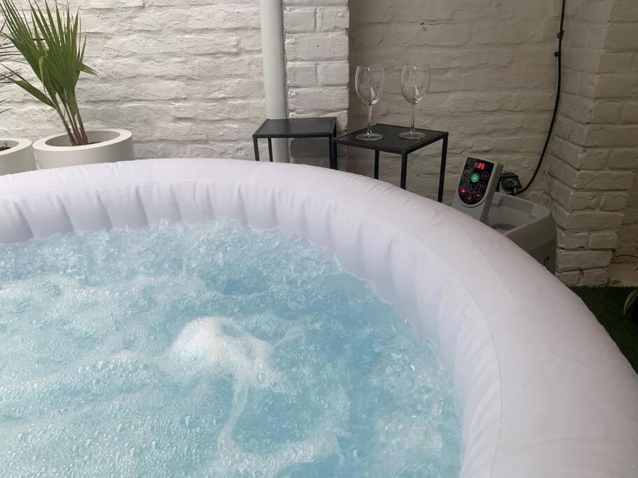 Les Thermes Du Beffroi Calais Zewnętrze zdjęcie
